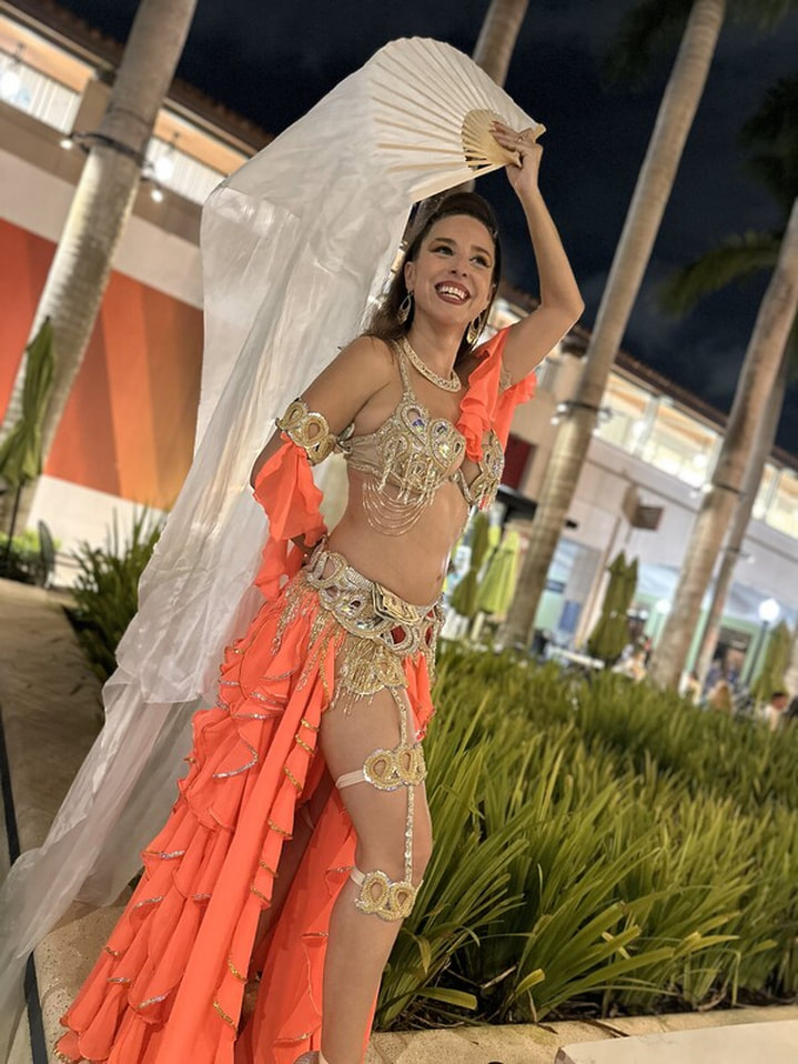 Barefoot Daisy, South Florida Event Entertainer, Florida Keys Fire Show, Islamorada Belly Dance
